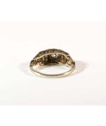 Bague or gris, platine et diamants de France